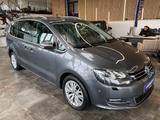 Volkswagen Sharan Highline *BI-XENON*7-SITZER*KAM*AHK*NAV* - gebrauchte VW Sharan aus dem Jahr 2012