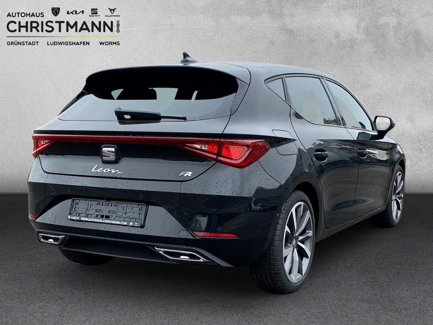 Fahrzeugabbildung SEAT Leon FR*NAVI*PDC*CAM*SHZ*Car-Play*Beats*