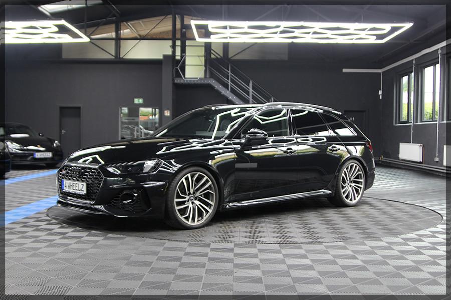 Audi RS4 2.9 TFSI tiptronic quattro Avant PDC / NAVI