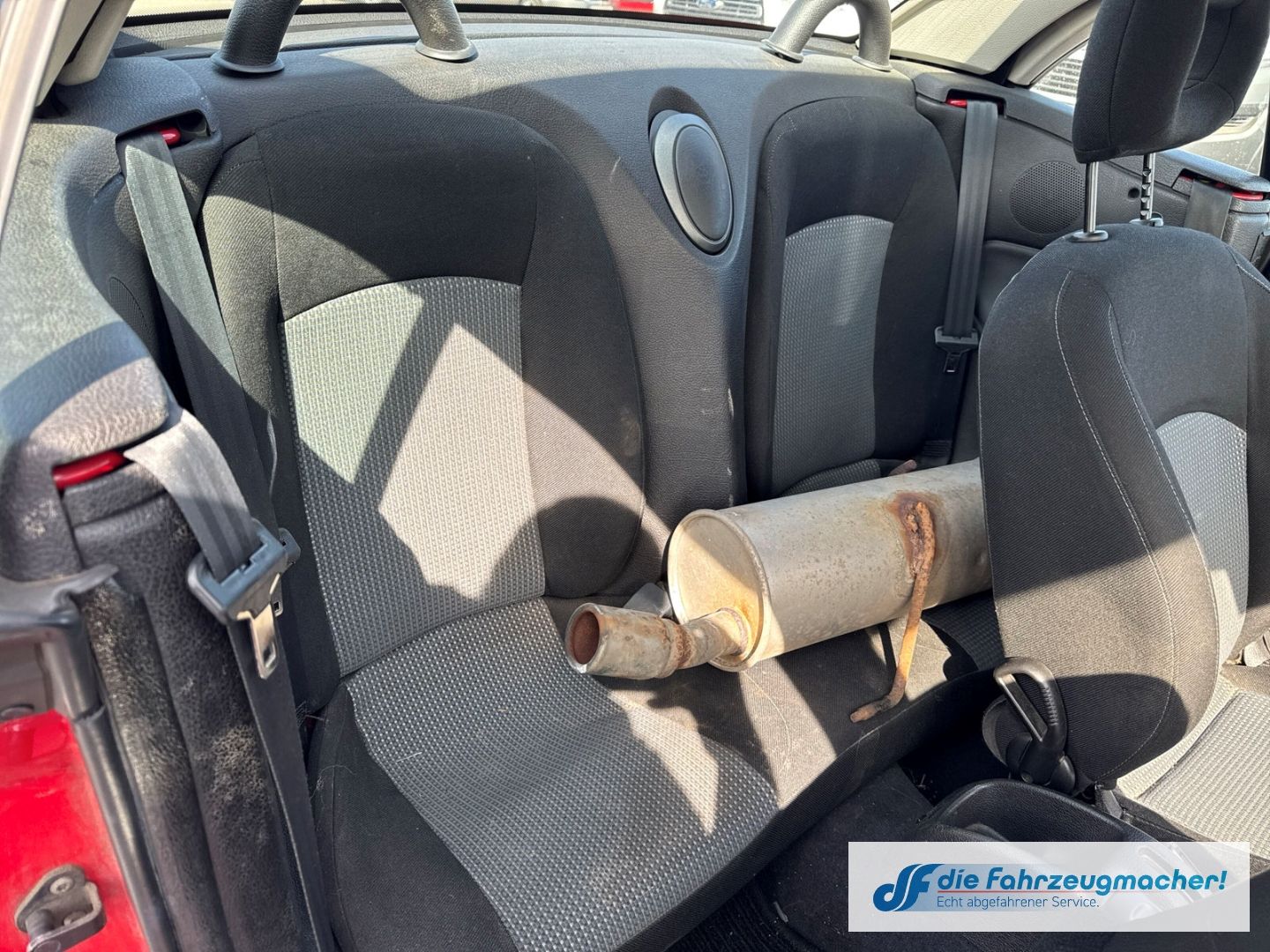 Fahrzeugabbildung Peugeot 206 Cabriolet CC El. Verdeck Sportsitze*EXPORT