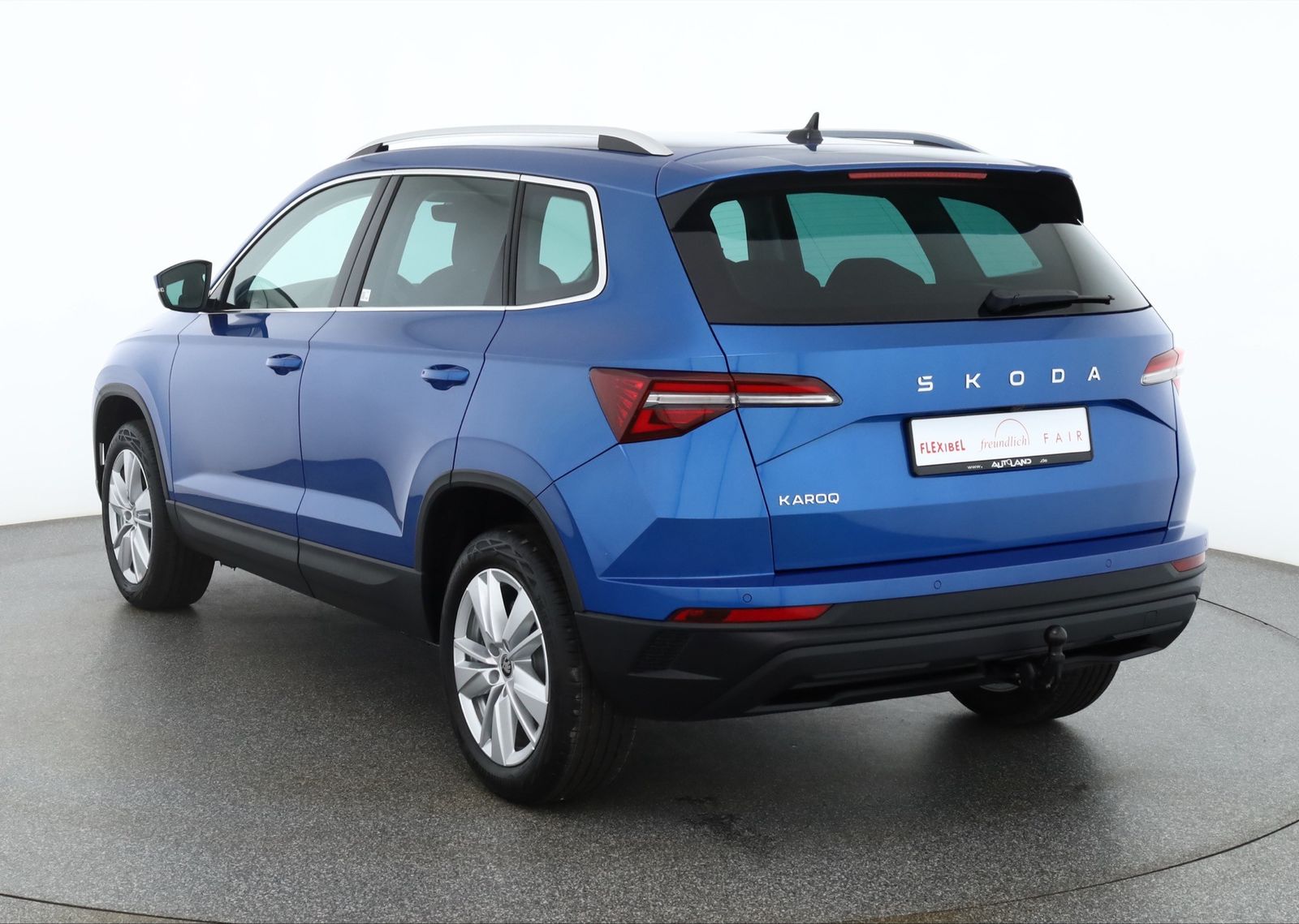 Skoda Karoq 1.5 TSI DSG LED ACC Navi AHK Kamera imagem 3