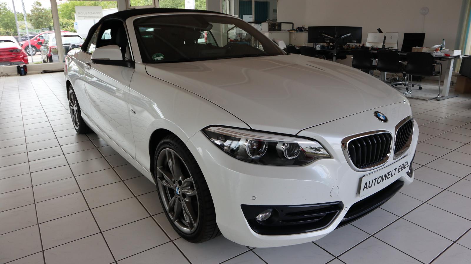 BMW 220 2 Cabrio 220 i Sport Line*AUTOMATIK*LEDER*