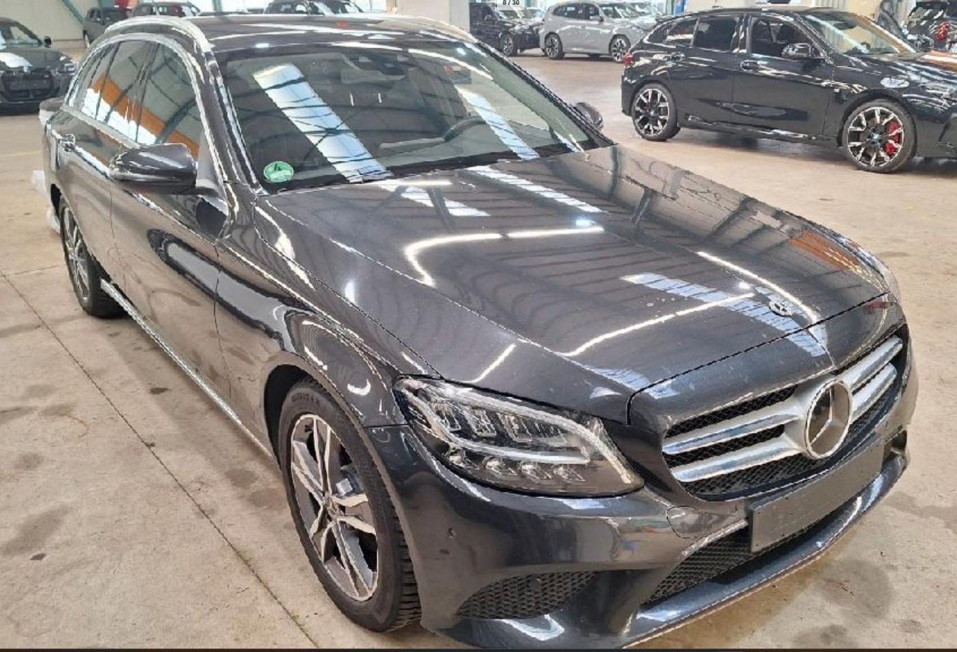 Mercedes-Benz C 220 d T-Modell Avantgarde Navi LED Kamera ACC