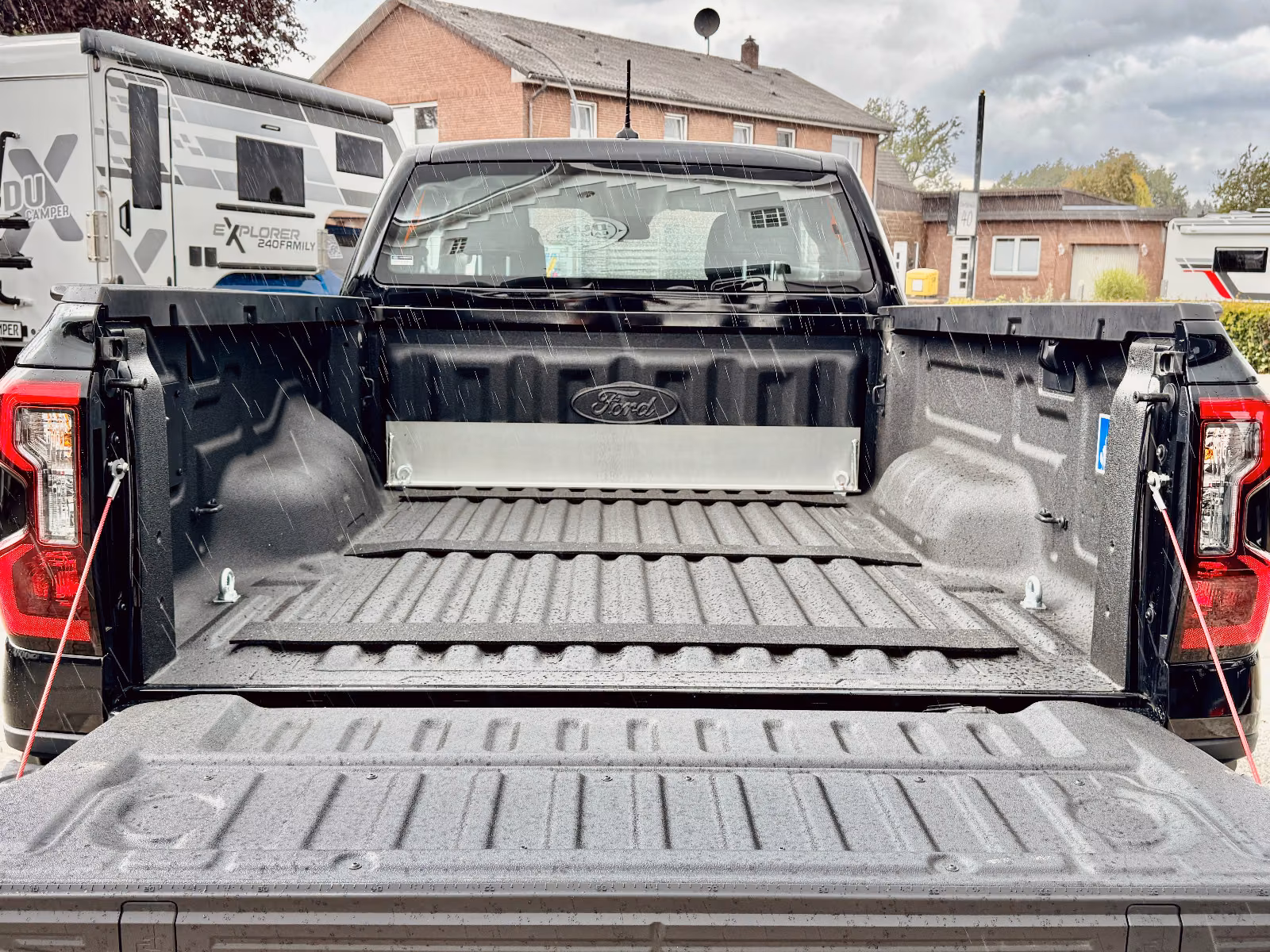 Ford Ranger e-4WD Extrakabine für Wohnkabinen