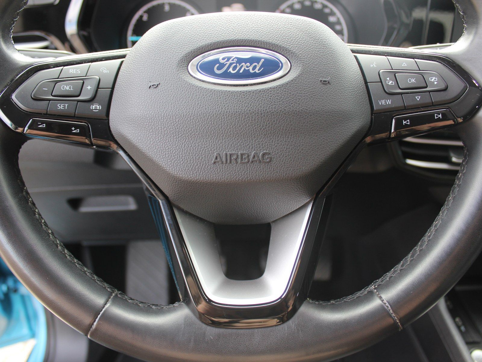 Fahrzeugabbildung Ford Grand Tourneo Connect Active 2,0 EcoBlue