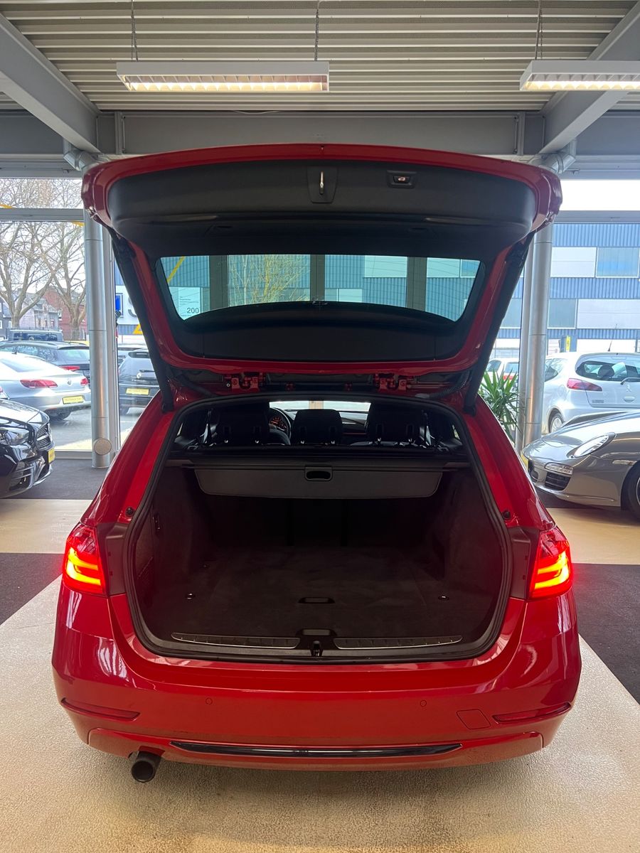 Fahrzeugabbildung BMW 316 i Touring F31 Sportline *NAVI *MELBOURNEROT