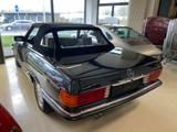 Mercedes-Benz 300 SL R 107 - Mercedes-Benz SL 300: R107