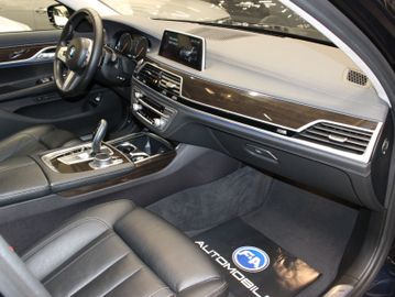 BMW 730 - 10