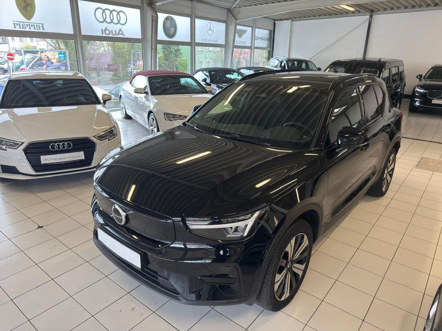 Volvo XC40 Plus Recharge Pure Electric 2WD