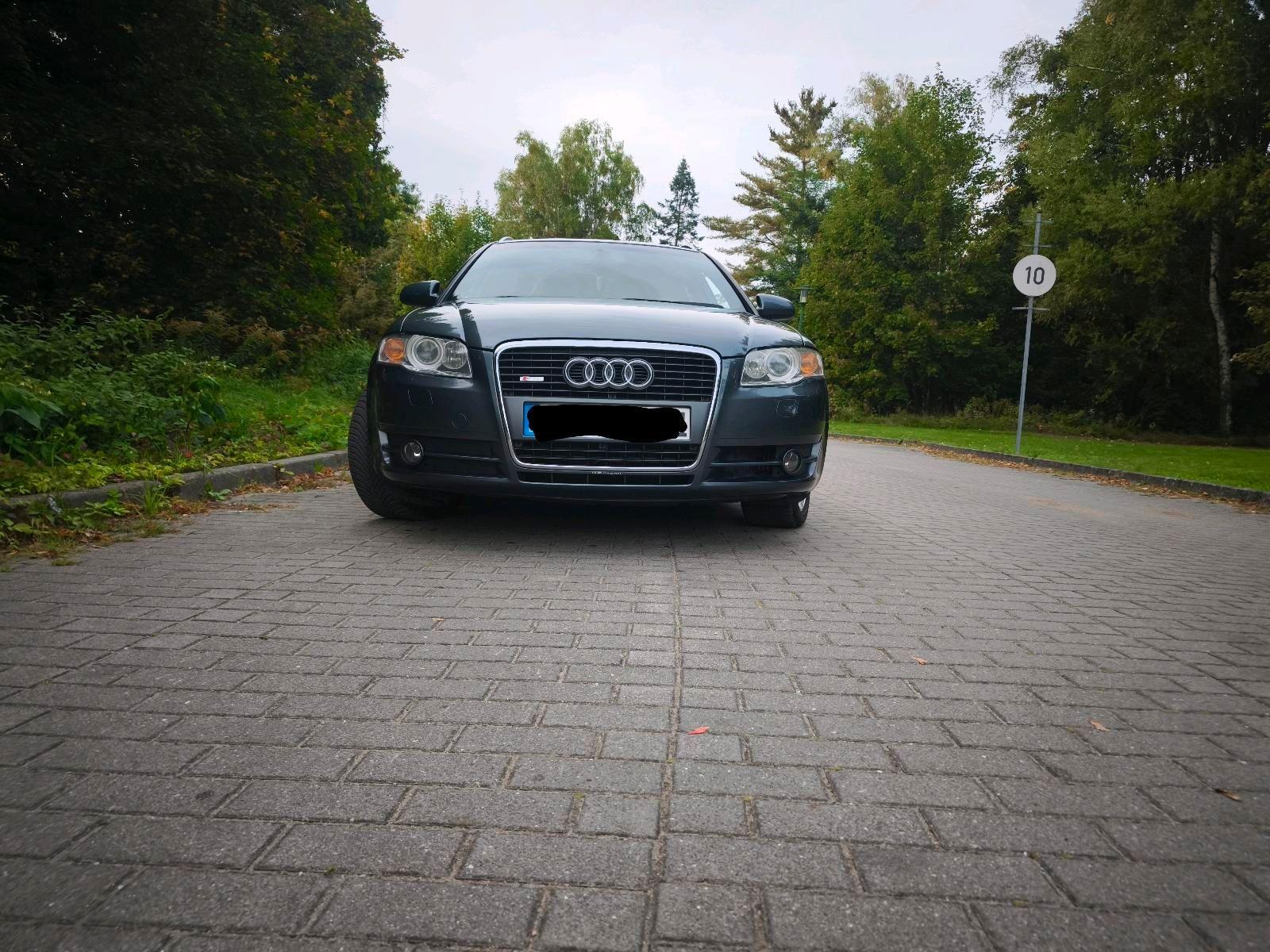 Audi A4 2005 — rear view