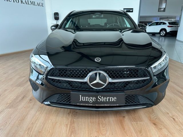 Mercedes-Benz A 200 d PROGRESSIVE TOTWINKEL WINTER KAMERAKlima foto 2