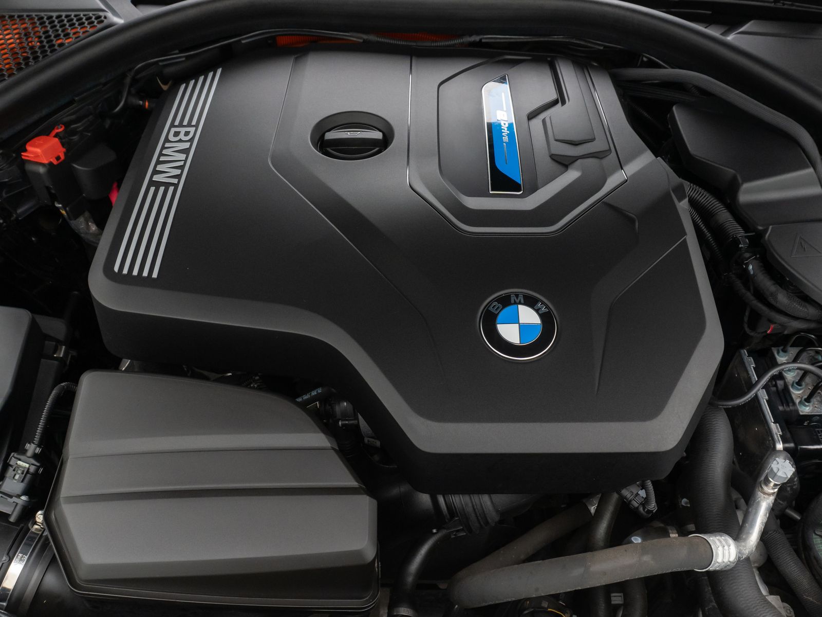 Fahrzeugabbildung BMW 330e Sport Line 360° Memory HUD DAB Laser HiFi