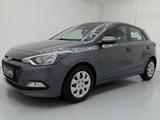 Hyundai i20 1.4 Automatik|Einparkhilfe|FreisprEi|Bluetoo - Hyundai i20: 1.4