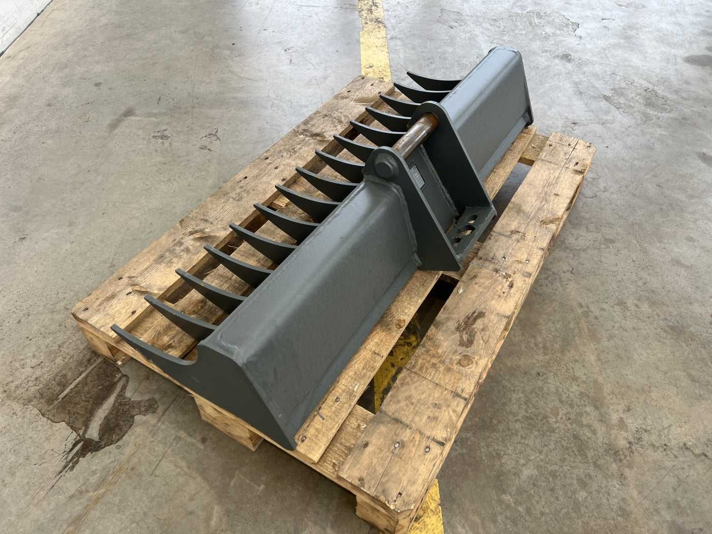 Fahrzeugabbildung Andere HS Schoch Reisigrechen Roderechen MS01 1.200 mm