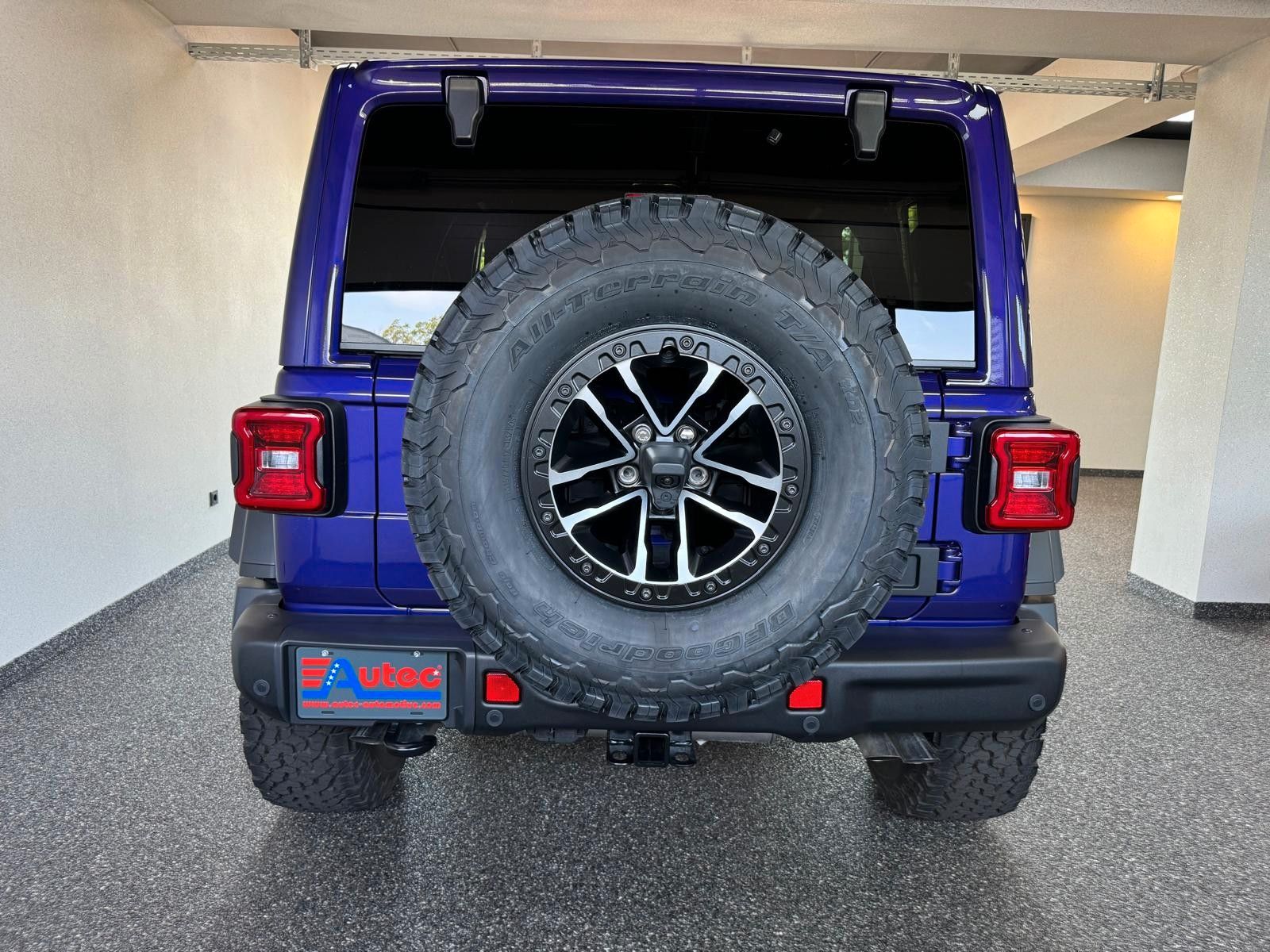 Fahrzeugabbildung Jeep MOAB 392-6.4L HEMI V8-WINDE-SKY ONE-35"