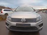 Volkswagen Touareg V6 TDI BMT/Start-Stopp Terrain Tech 4Mot - Volkswagen Touareg: V6