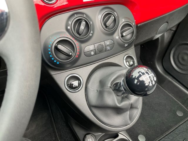 Fahrzeugabbildung Fiat 500C Cabrio 1.0 Mild Hybrid Lounge, Klimaanlage