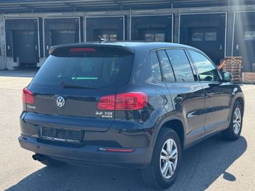 Volkswagen Tiguan - 6
