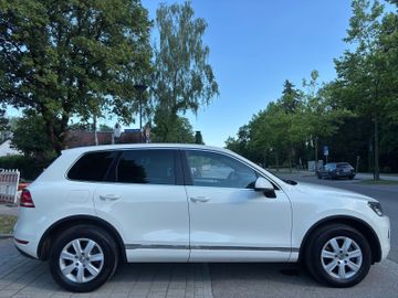 Volkswagen Touareg - 6