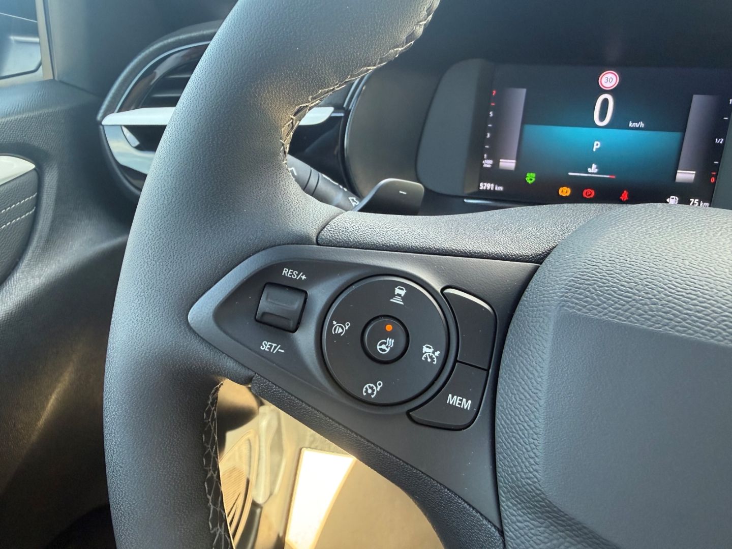 Fahrzeugabbildung Opel Corsa F GS 1.2 SHZ+LHZ+Kamera+Allwetter