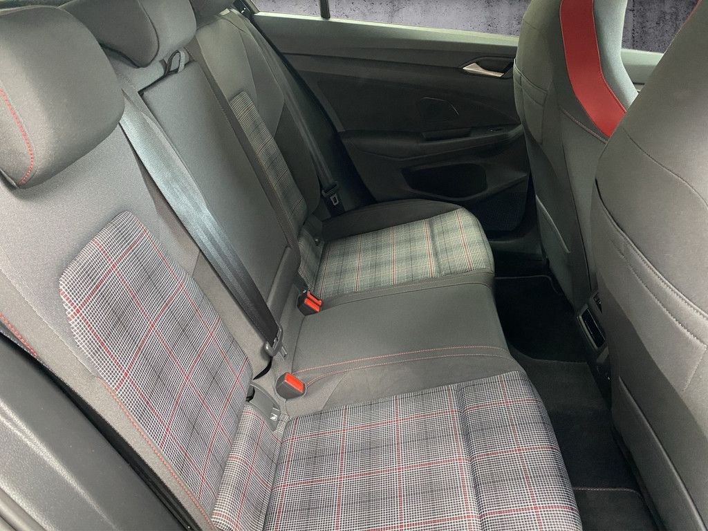 Volkswagen Golf - Bild 10