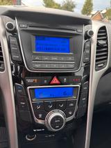 Hyundai i30 1.6 CRDi 100kW Style DCT Style - Hyundai i30 mit Diesel-Antrieb: Limousine