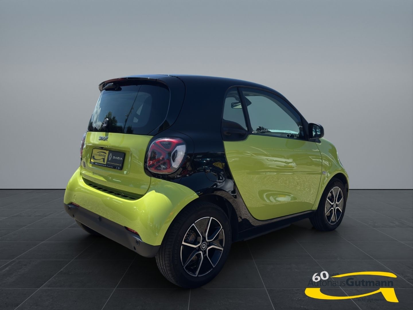 Fahrzeugabbildung Smart fortwo coupe electric drive EQ Panorama Soundsys