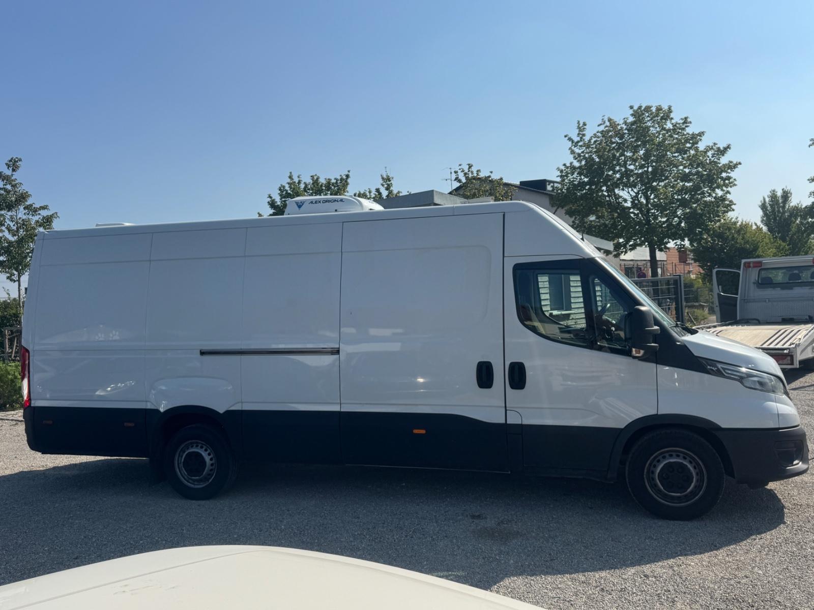 Iveco Daily Kasten HKa 35 S ... V Radstand 4100