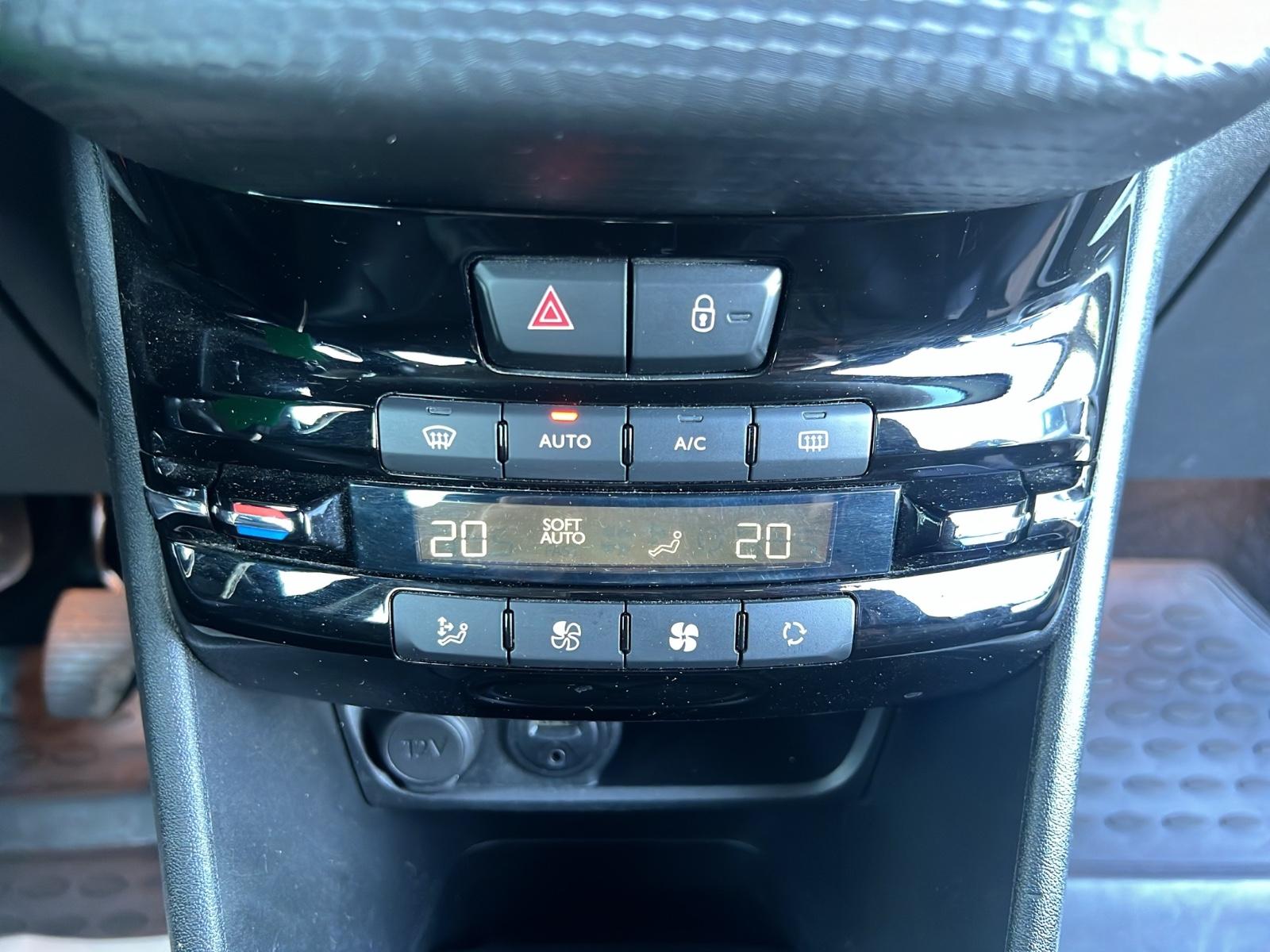 Peugeot 2008 Allure"Garantie-TÜV/ServiceNEU"2.Hand