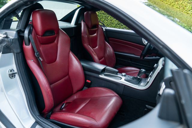 Mercedes-Benz SLK 350 BlueEfficiency/ AIRSCARF/ H&K/ PANO