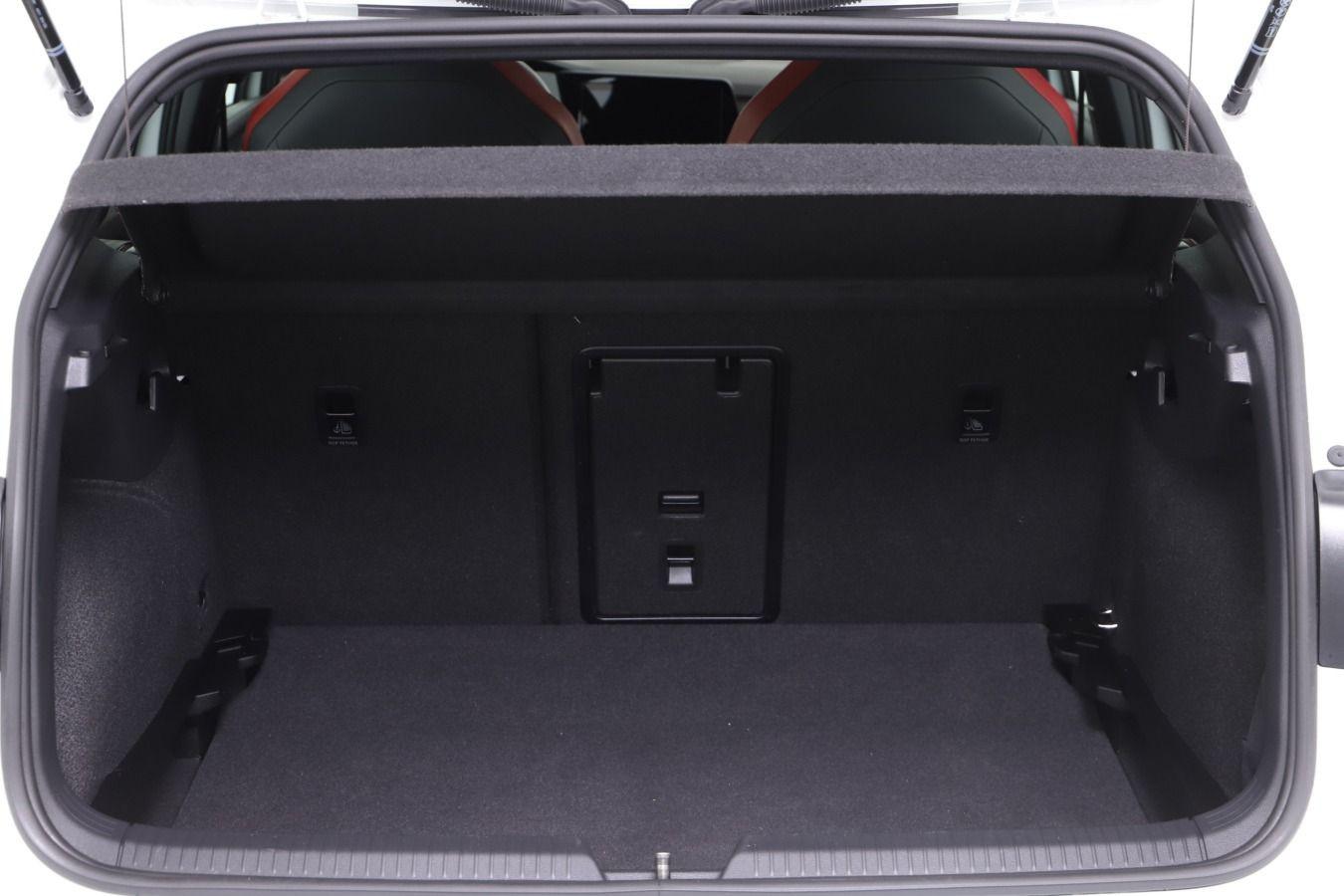 Volkswagen Golf 8 VIII GTI 2.0 TSI DSG Clubsport LED+/App, миниатюра 14