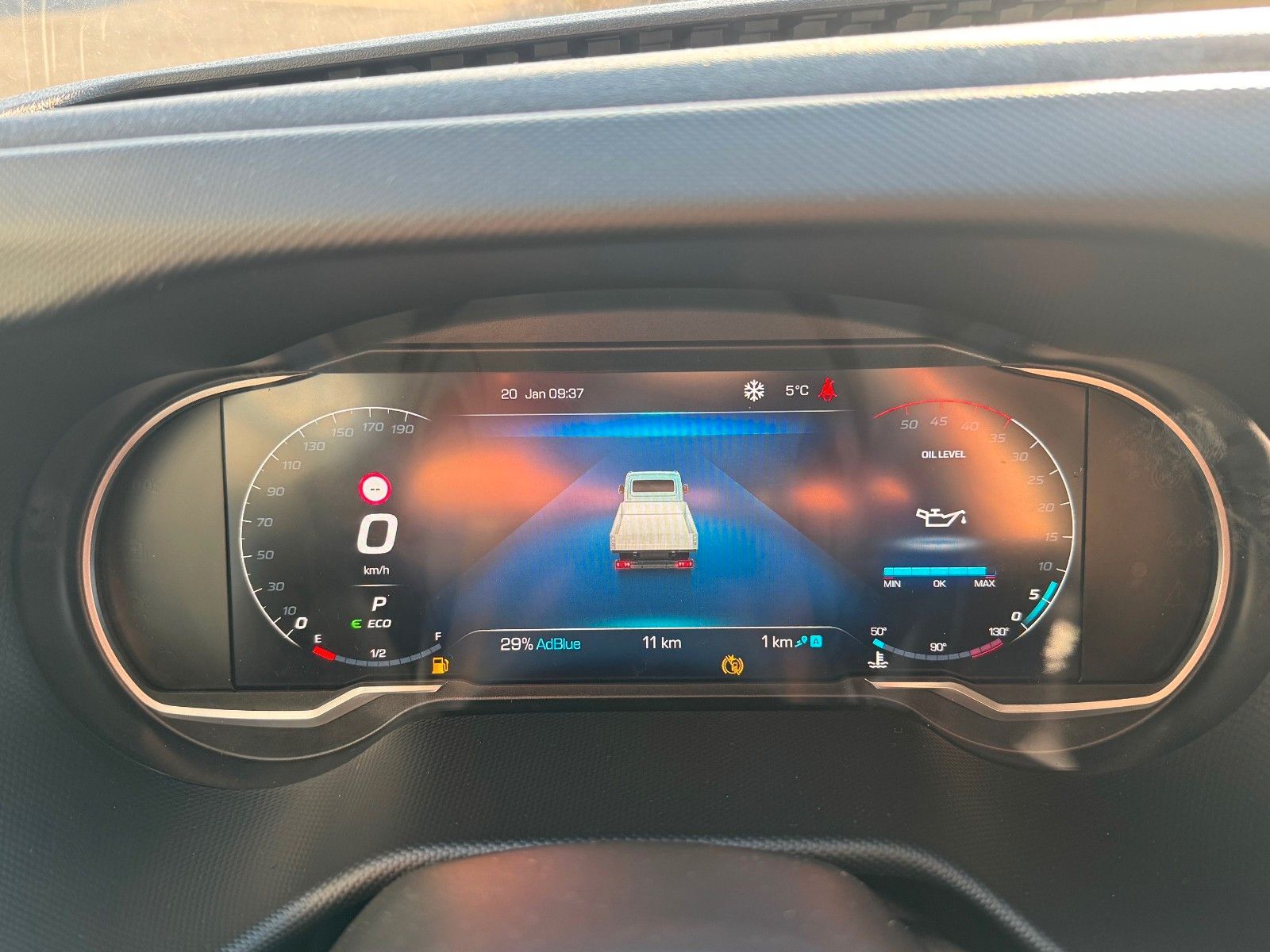 Fahrzeugabbildung Iveco Daily 35S14 A8*R3.450mm*Automatik*Kamera*3Sitze*