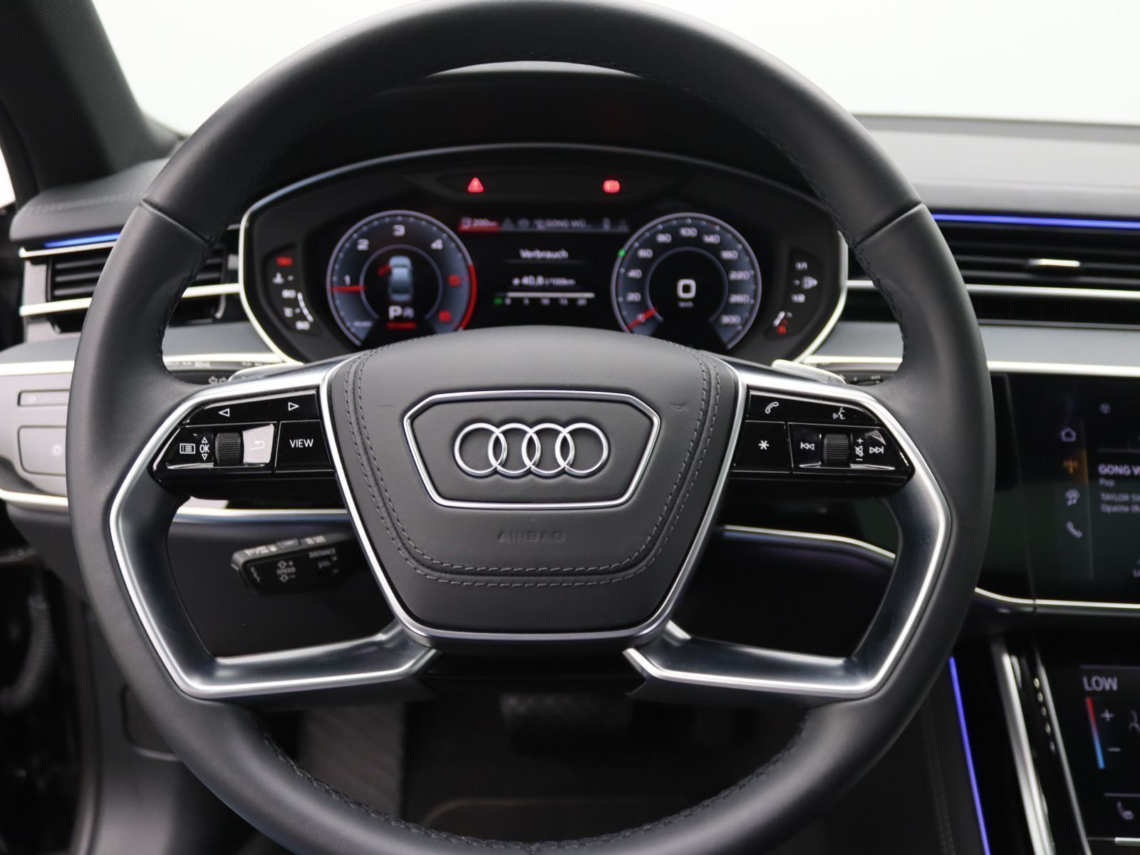 Audi A8 - Bild 9