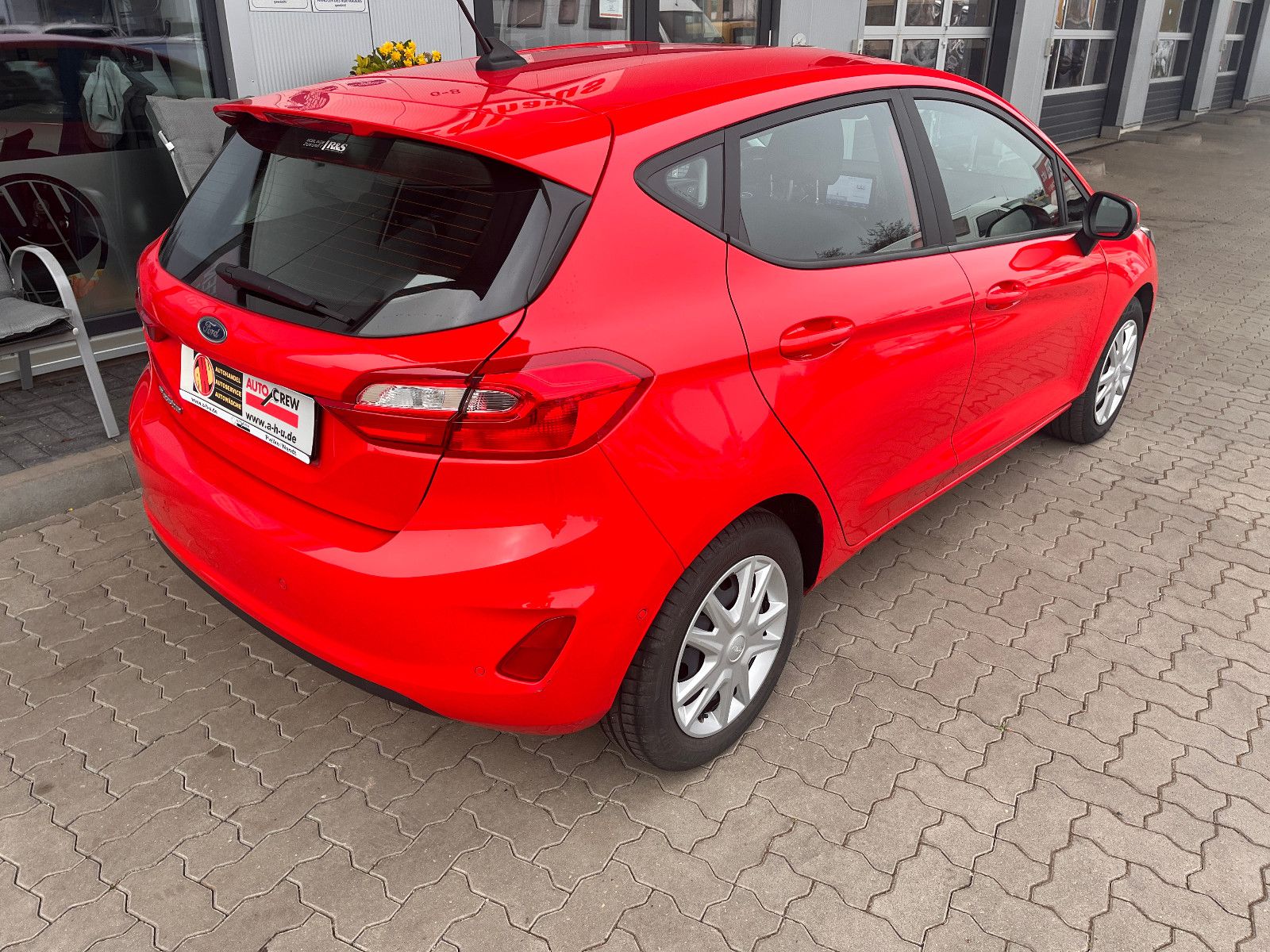 Fahrzeugabbildung Ford Fiesta Cool & Connect Navi/Sitzh./Parkpilot