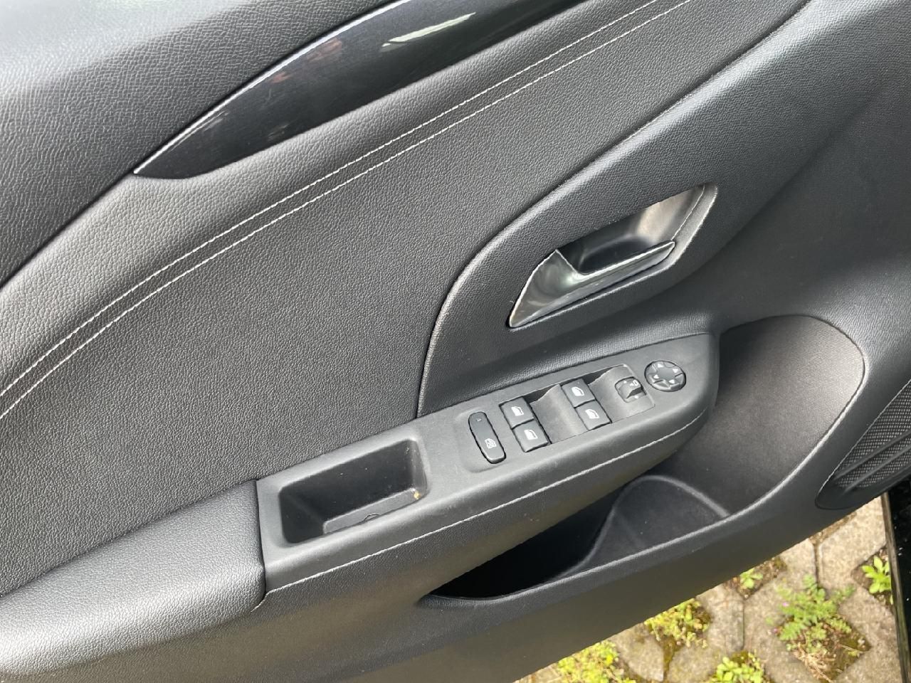 Fahrzeugabbildung Opel Corsa F Elegance