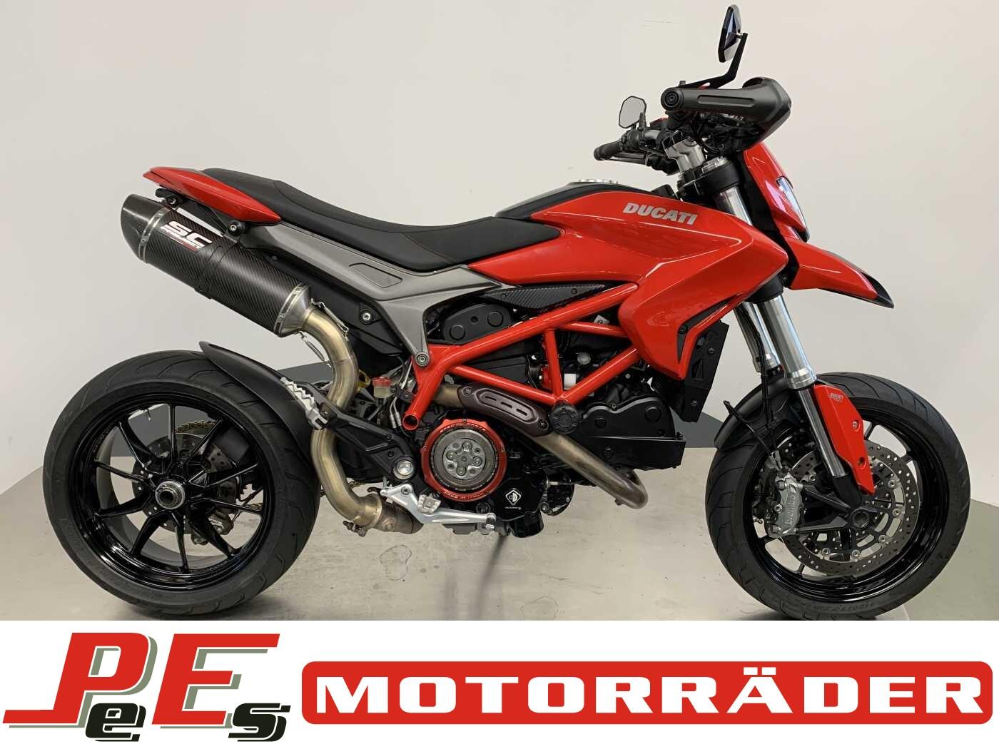Ducati Hypermotard 821 *SC-Project-Auspuff,Inspektion*