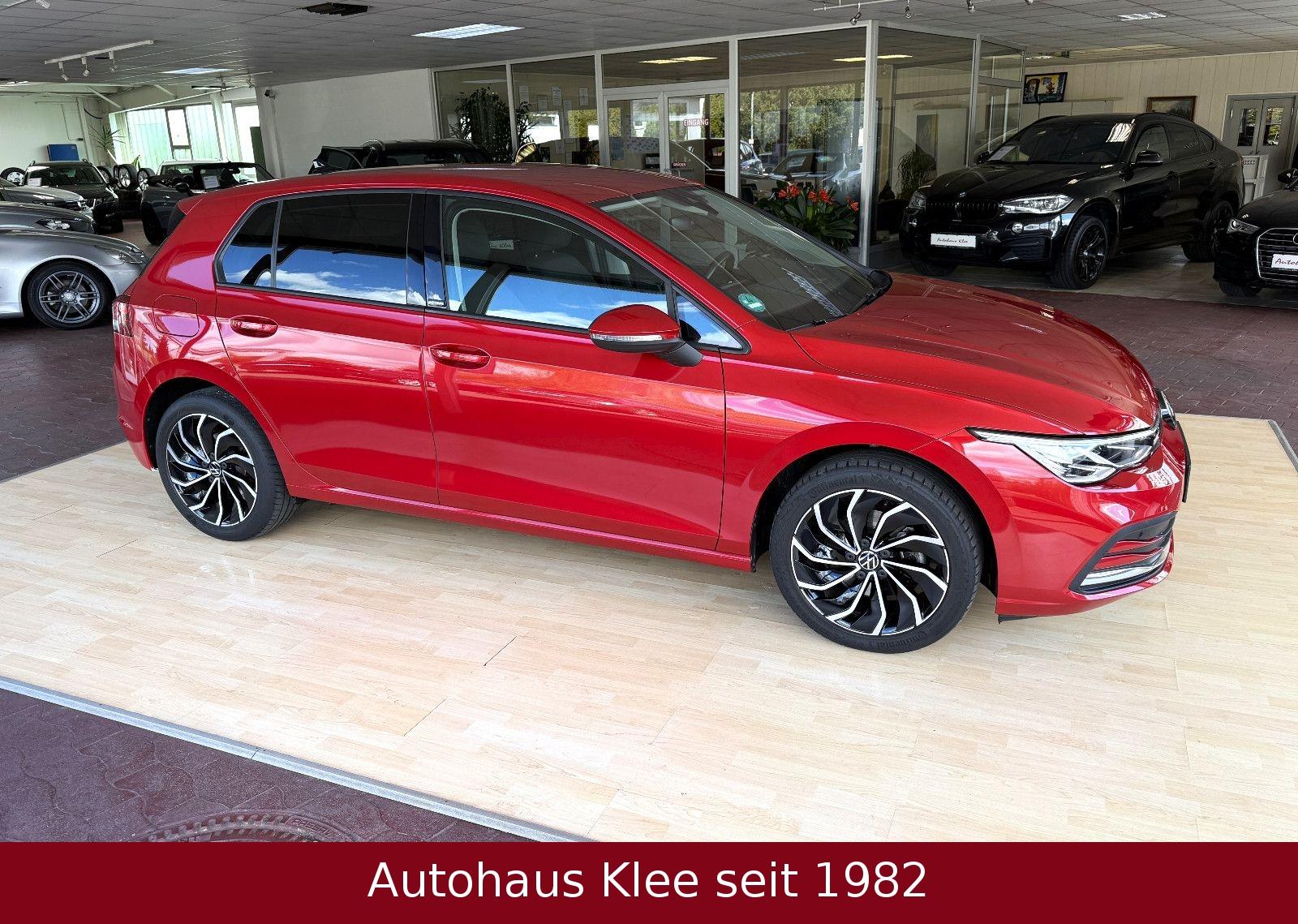 Volkswagen Golf VIII TSI DSG Active *LED*Cam*Spur*