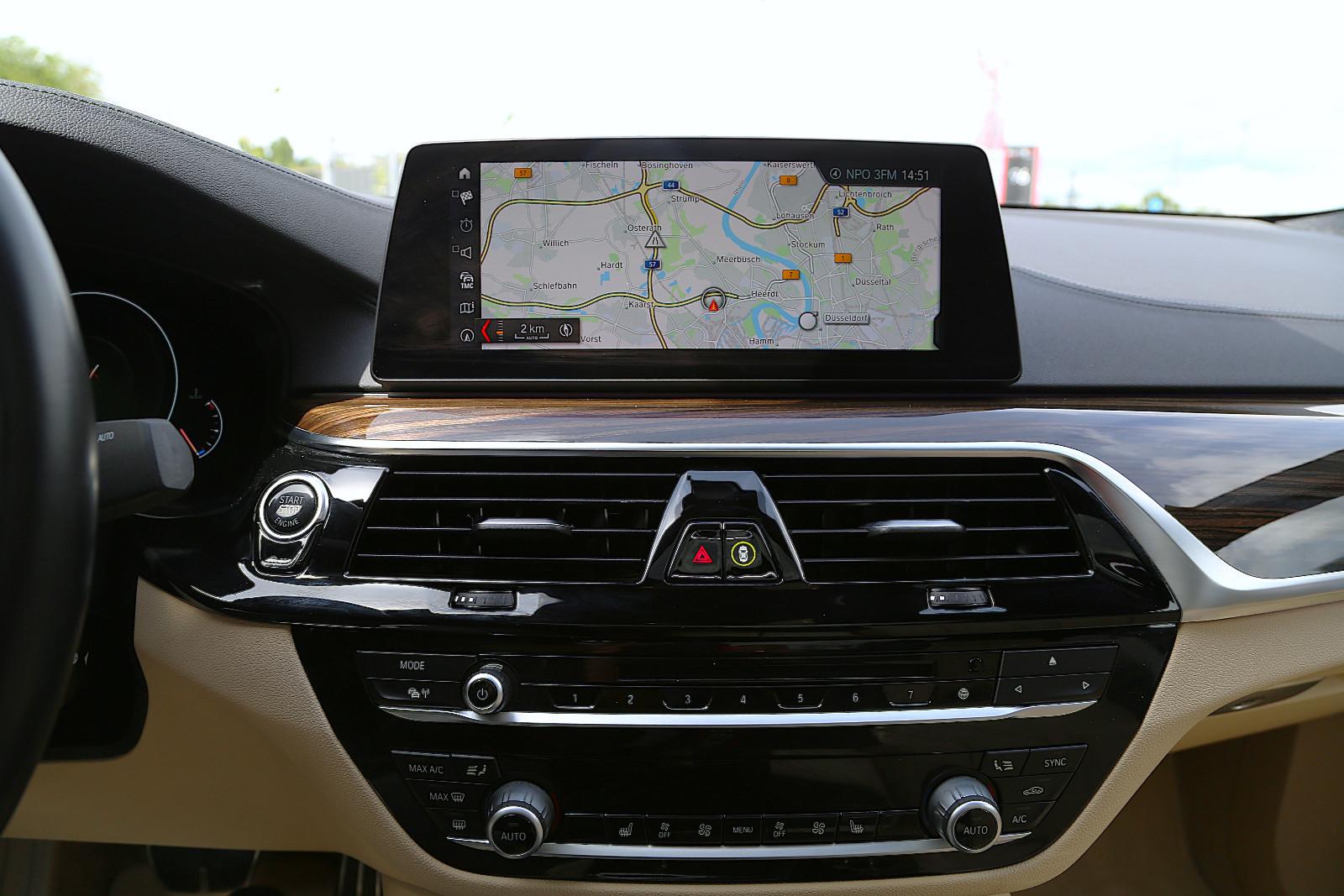 BMW 640d GT xD M Sport 1.Hand Panorama HUD AHK 360°