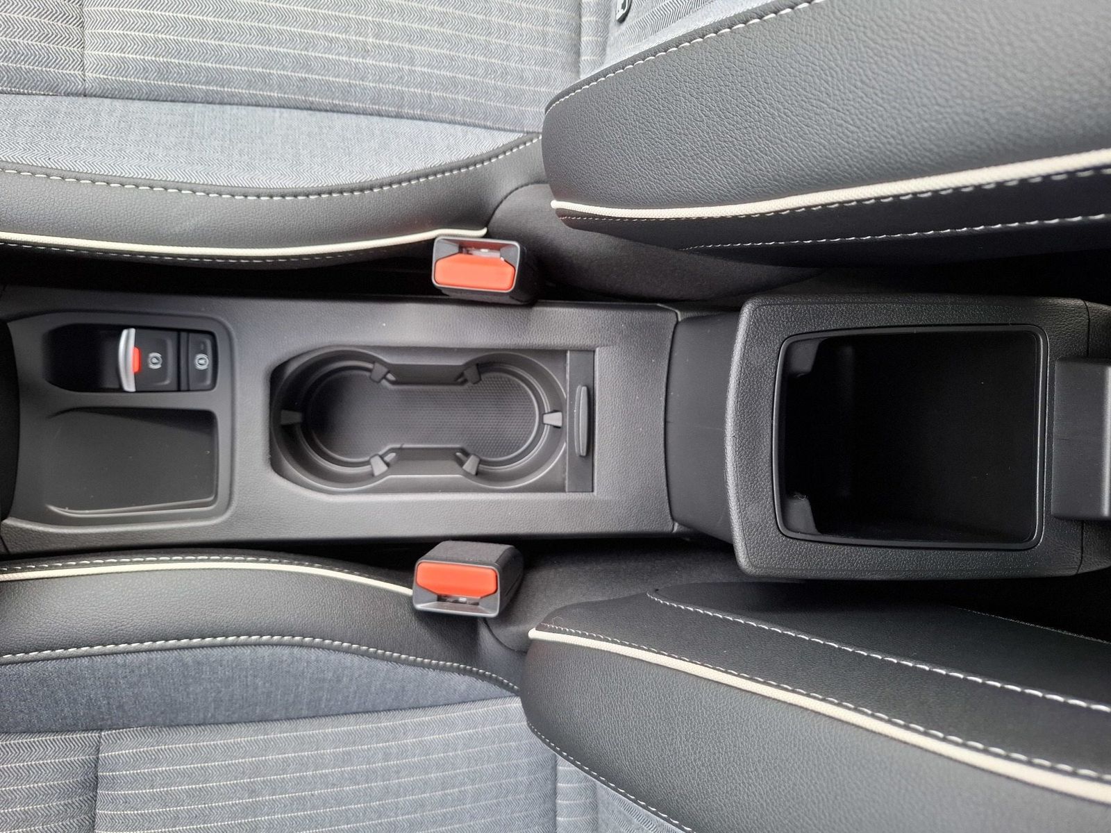 Renault Clio - Bild 26