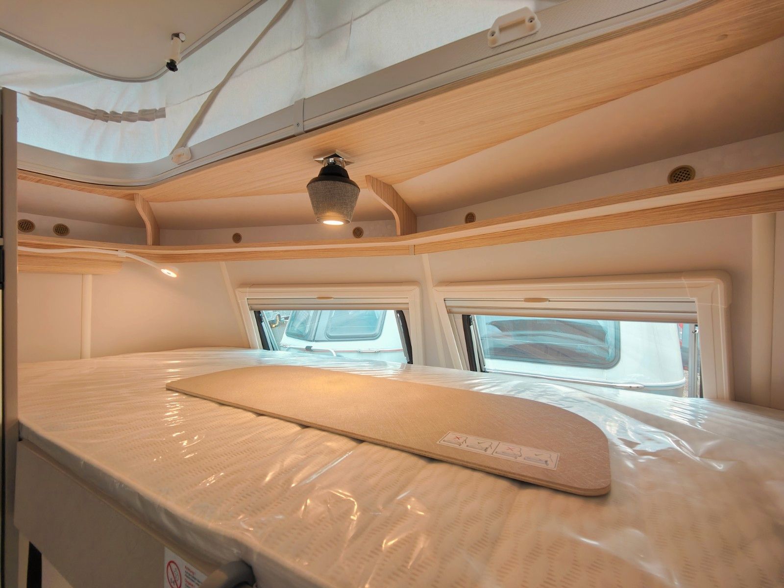 Fahrzeugabbildung HYMER / ERIBA / HYMERCAR Touring 560 Urban - SUMMER-SALE -