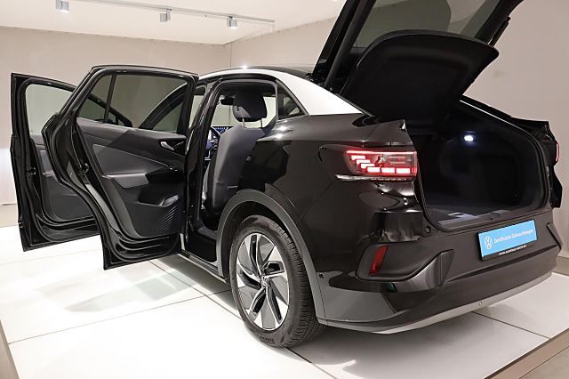 ID.5 Pure EasyOpen TravelAssist IQ.LIGHT Wärmepu