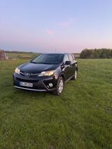 Toyota Rav 4 - gebrauchte Toyota RAV 4 aus dem Jahr 2013