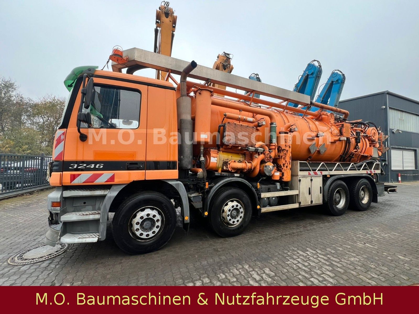 Fahrzeugabbildung Mercedes-Benz Actros 3246 / Saug & Spühlwagen / Kutschke D/NRW