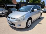 Mitsubishi Grandis 2.0 DI-D Intense,7 Sitze,AHK - Mitsubishi Grandis mit Diesel-Antrieb