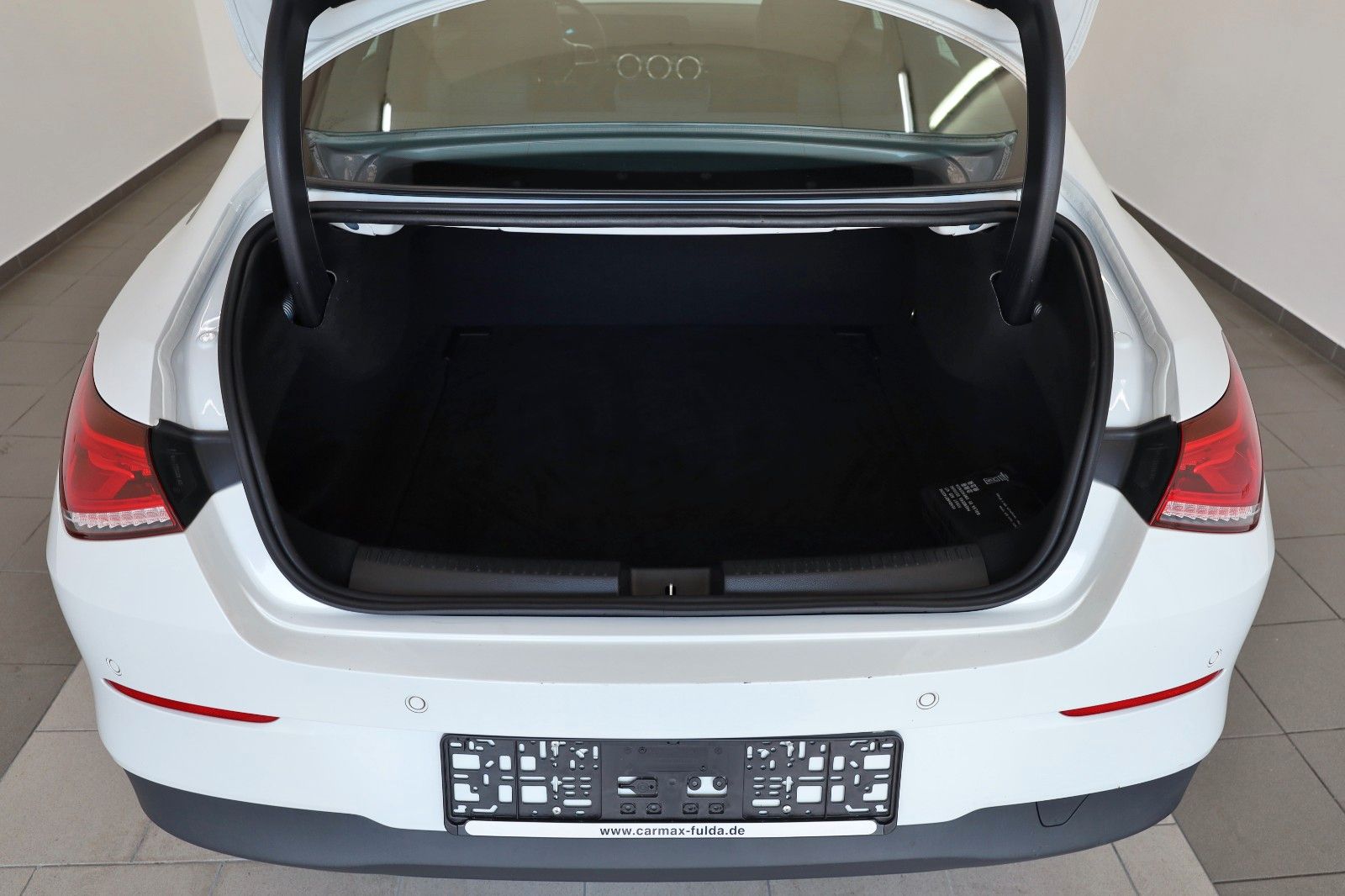 Fahrzeugabbildung Mercedes-Benz CLA 200 d Coupé, Navi,LED,SH,Kamera,DAB,Carplay