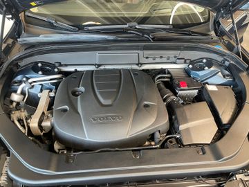 MYAUTOCENTER – Gebraucht- und Jahreswagen mit Werkstattservice in Pfaffenhofen Volvo XC 60 *Inscription*AHK*LED*Kamera*