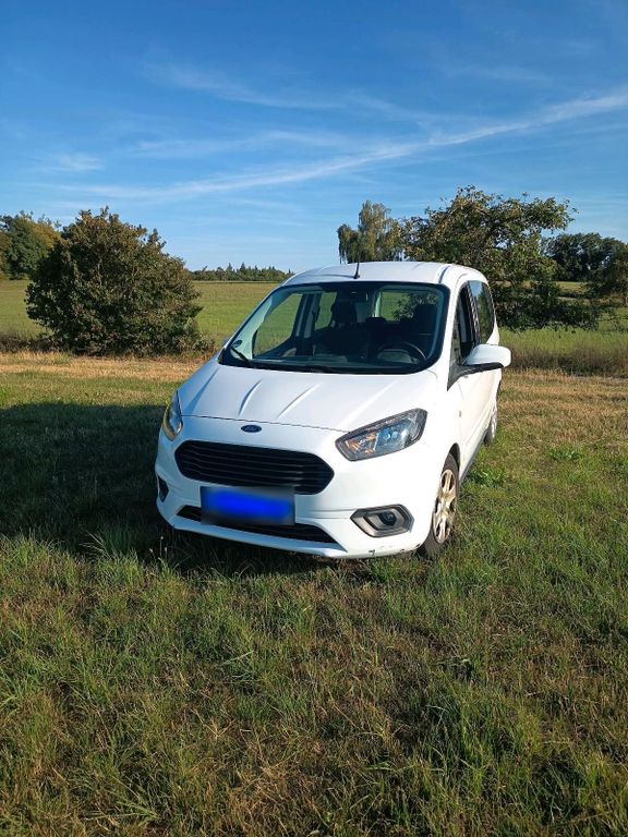 Image of Ford Tourneo Courier