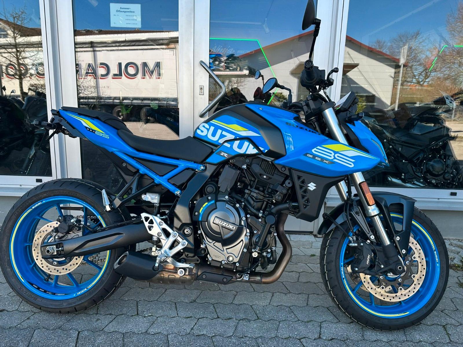 Suzuki GSX-8S | auch als 35KW verfügbar