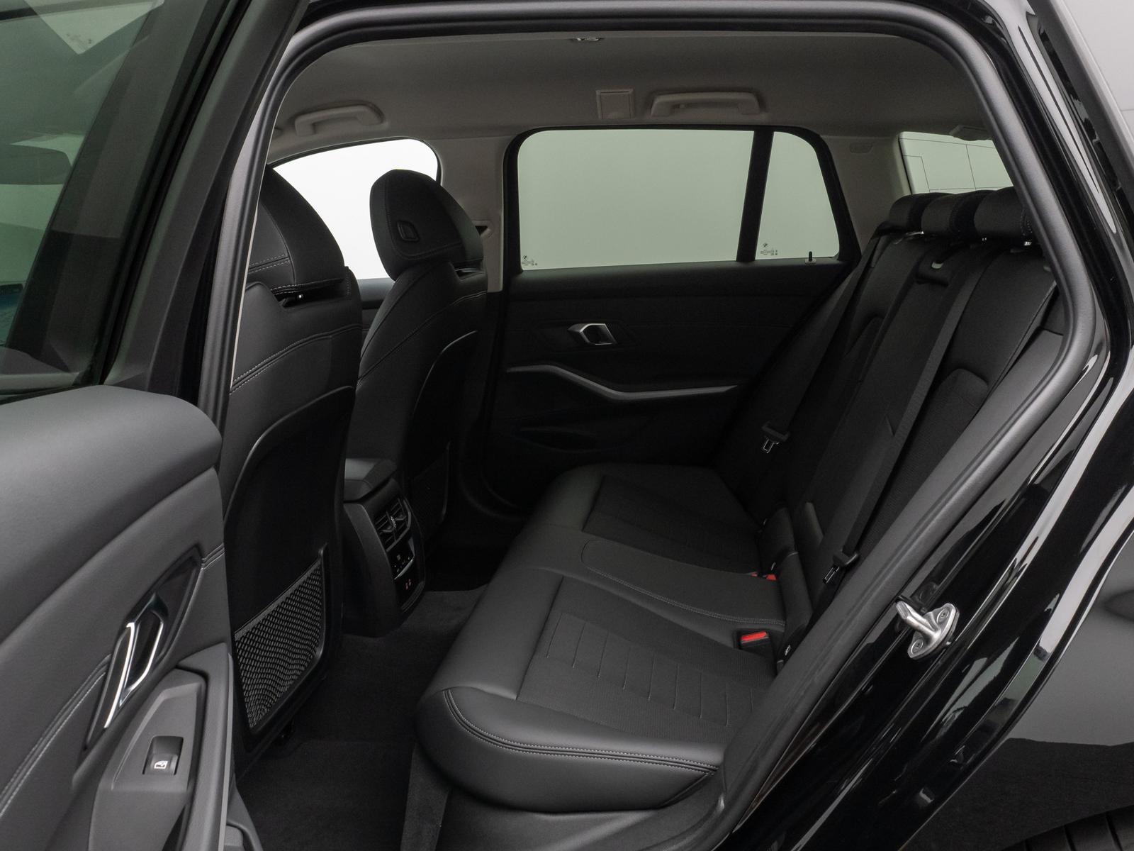 BMW 320 d xD ACC HUD Kamera DAB Sportsitze Teilleder, миниатюра 26