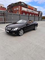 Mercedes-Benz E250 CGI / Top Zustand/ Wenig KM / Leder Beige - Mercedes-Benz E 250 in Hamburg